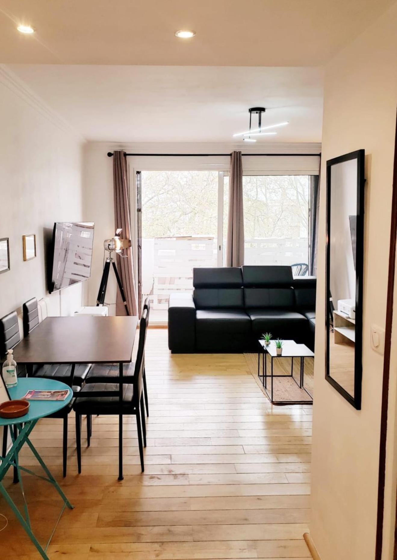 Air-Conditioned Residential Suite From 1 To 6 - Bathtubs In Rooms - Wifi - Kitchen - Laundry - Self-Arrival - Parking Авиньон Экстерьер фото