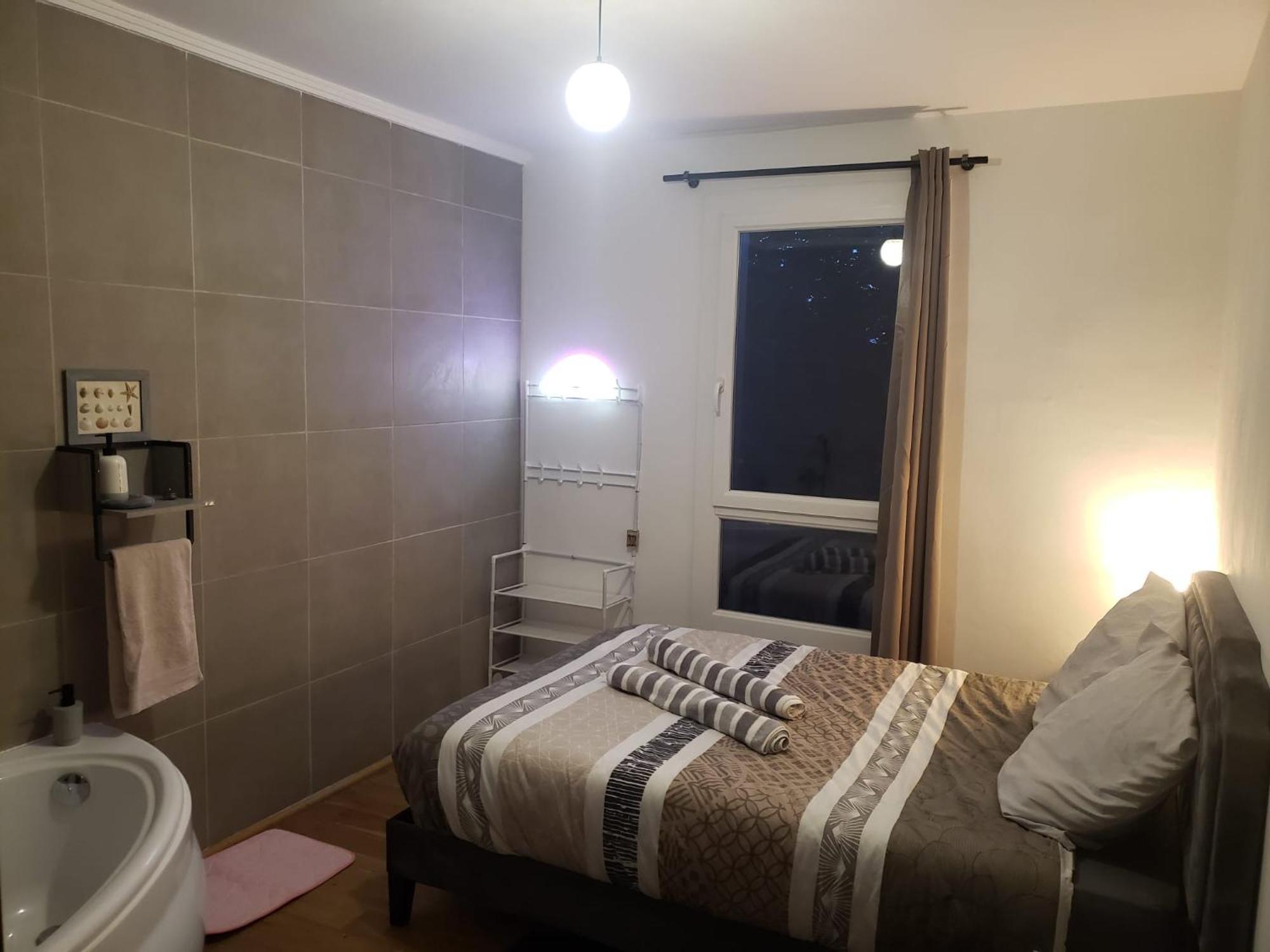 Air-Conditioned Residential Suite From 1 To 6 - Bathtubs In Rooms - Wifi - Kitchen - Laundry - Self-Arrival - Parking Авиньон Экстерьер фото